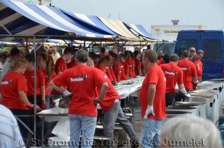 SMY2013 mosselplein 04 kookploeg